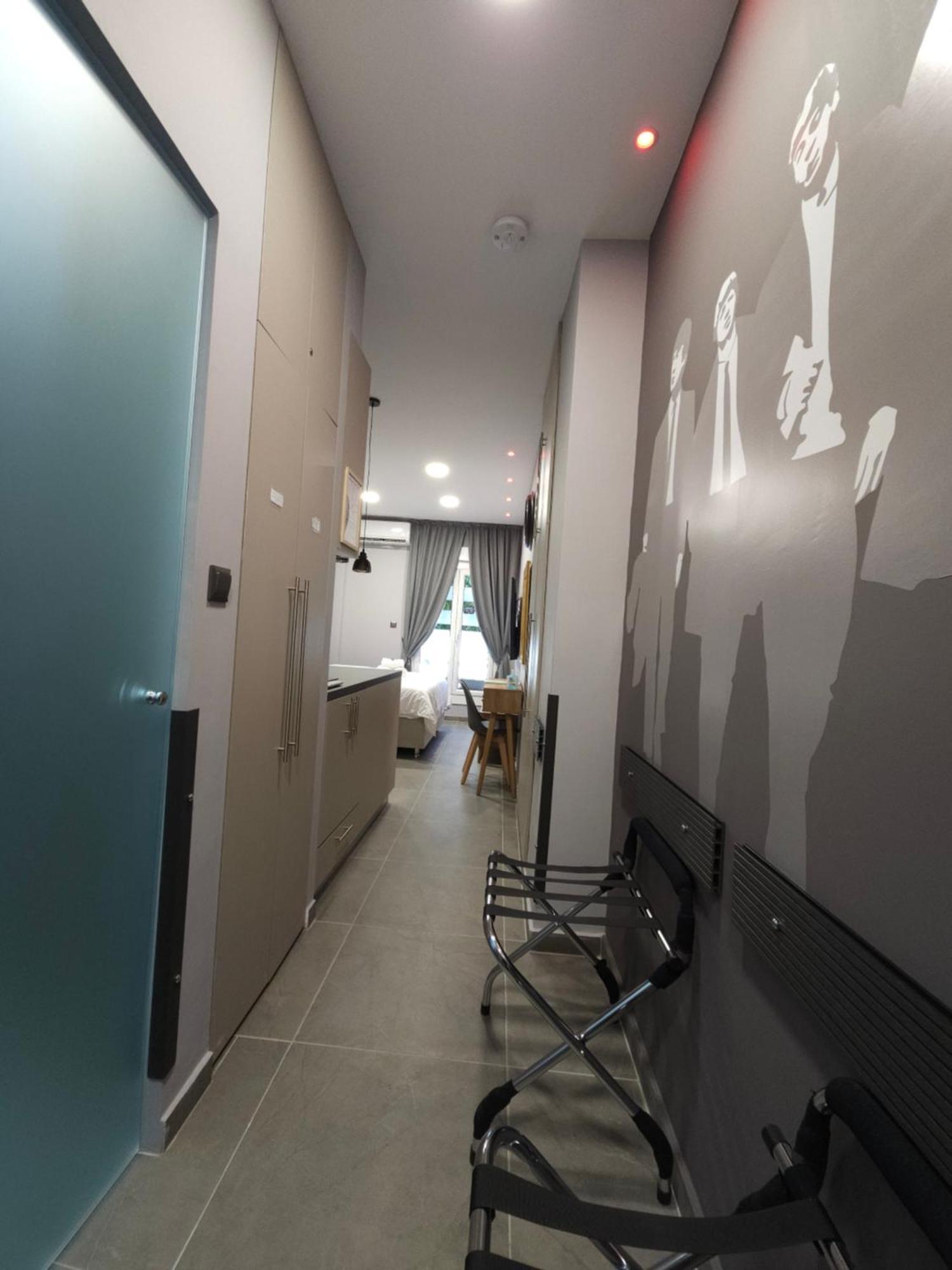 Dione Luxury Business Suite In The Heart Of Athens Exterior photo